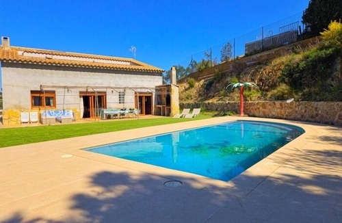 Mas Altaba Villa | Villa Relax· Girona · ★4.81 · 4 bedrooms · 9 beds · 2 baths