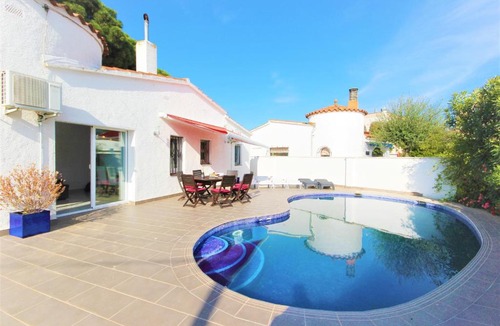 Empuriabrava House | Villa Requesens 27 Empuriabrava - Barneda