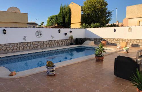 Pujaire Villa | Villa Rosa