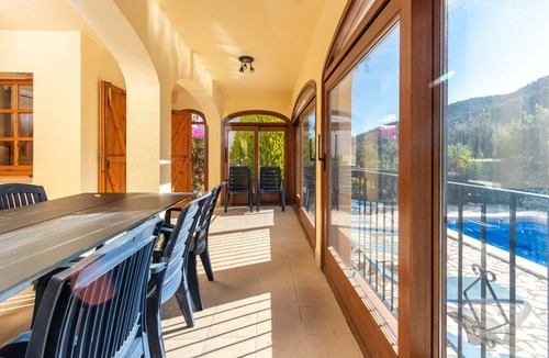 Calonge Villa | Villa "Rosa" with Mountain View, Pool & Wi-Fi