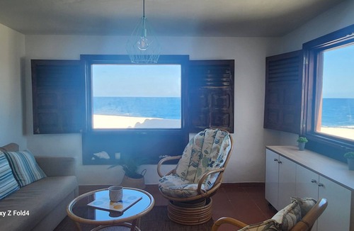 Castillo Caleta de Fuste Villa | Villa Salada on the Ocean Shore