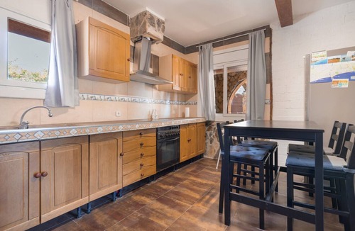 Bellvey House | Villa Sueños – Private Pool, Patio, BBQ, Mesh Wifi, Near Costa Dorada Beaches