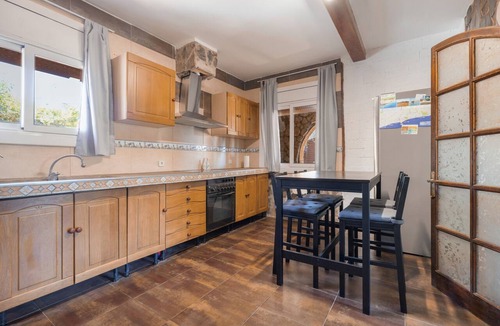 Bellvey House | Villa Sueños – Private Pool, Patio, BBQ, Mesh Wifi, Near Costa Dorada Beaches