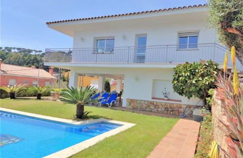 Mataro Villa | VILLA VALENTINA
