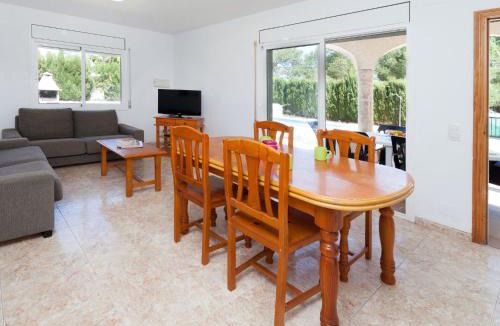 Les Tres Cales Villa | Villa Villa Sant Jordi by Interhome