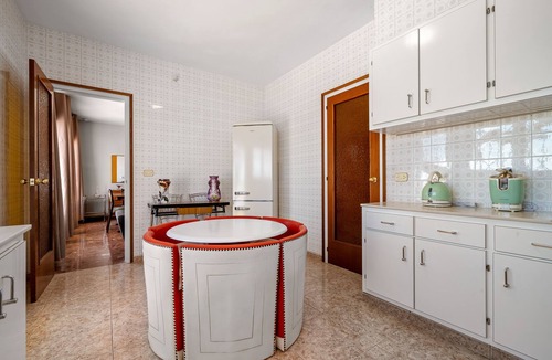 Alcanar Villa | Villa 'Vintage' with Mountain View, Private Pool, Wi-Fi and Air Conditioning