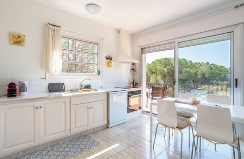 Lloret de Mar Villa | Villa 'Vista Bonita 5 Rooms' with Sea View, Private Pool and Wi-Fi