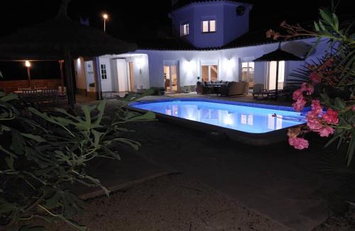 Calafat Villa | Villa voor 8 personen met zwembad