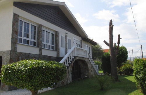 Cudillero Villa | Villa with pool and fireplace.