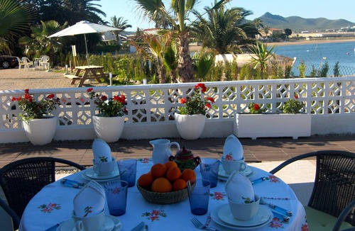 Diputacion de Rincon de San Gines Cottage | Villa with pool, terrace and private garden on the beach