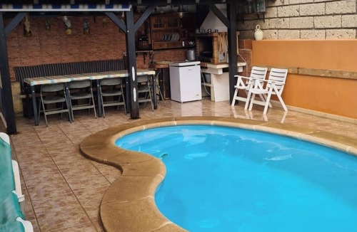 Granadilla de Abona Ski Chalet | Villa with private pool, hydromassage, fireplace and private barbecue