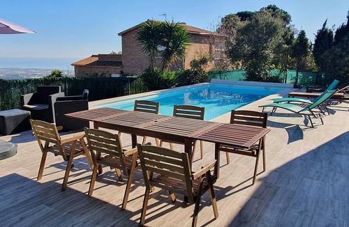Palafolls Villa | Villa with swimming pool, panoramic sea and mountain views, 10 minutes from the beaches