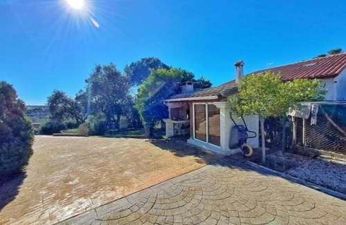 Mas Altaba House | Villa Xaloc · 6 bedrooms · 9 beds · 3 baths
