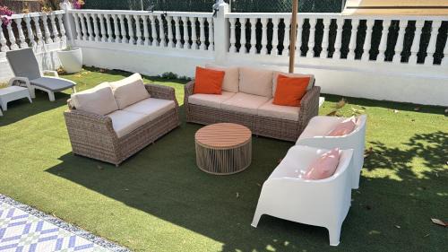 Benicassim Villa | VillaBrisaeta, villa costera a un paso de todo.