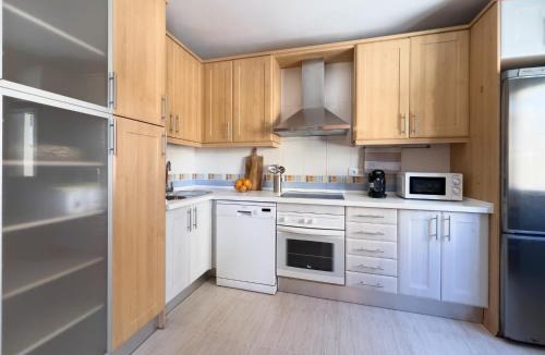 Villanueva De La Vera Apartment | VillaHomes
