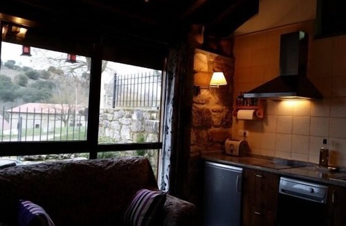 La Rad Cottage | Villamoronta Rural Cottage for 2 +1 people