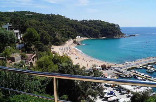 Lloret de Mar Villa | Villenpark Playa Arena House Papaya