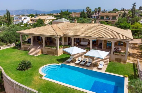Sa Cabaneta House | Vista Mar y Tierra by Interhome