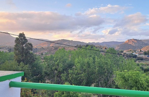 Calles Villa | Vista Montaña - A Peaceful Villa Retreat