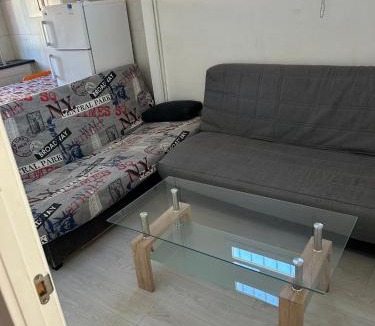 Old Town Apartment | Vivienda rosa barrio húmedo