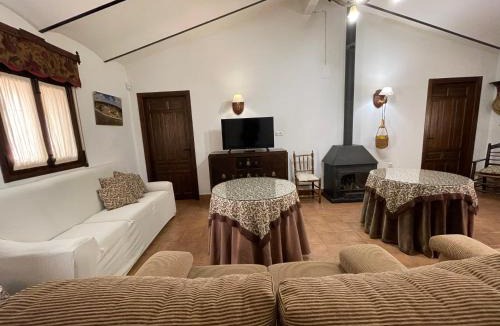 Alcaracejos House | Vivienda Turistica de Alojamiento Rural El Jaral