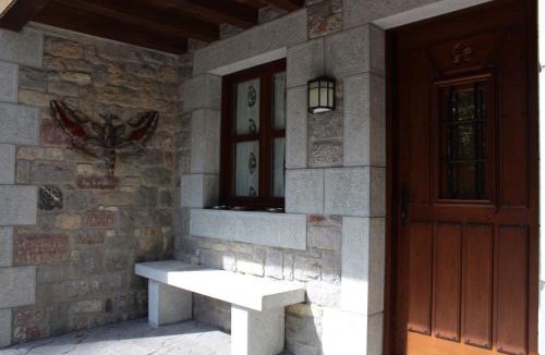 Penamellera Baja Ski Chalet | Vivienda vacacional La Güera - Casas de los Picos