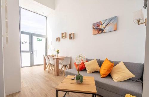 Malilla Apartment | Vlc Yako Suite