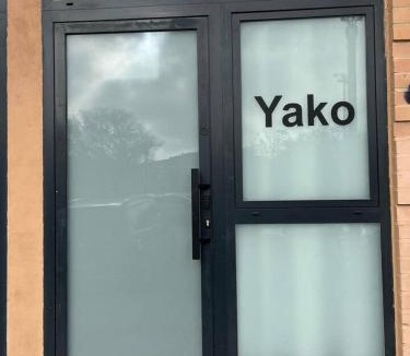 Malilla Apartment | Vlc Yako Suite