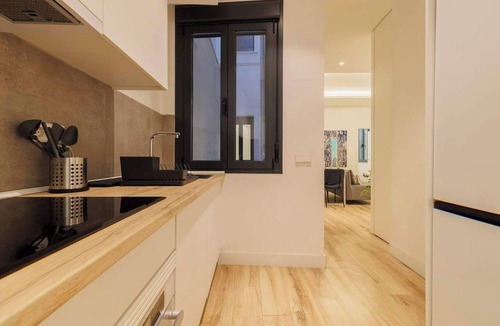 Palacio Apartment | w* | Engaging 3BR at Palacio Real