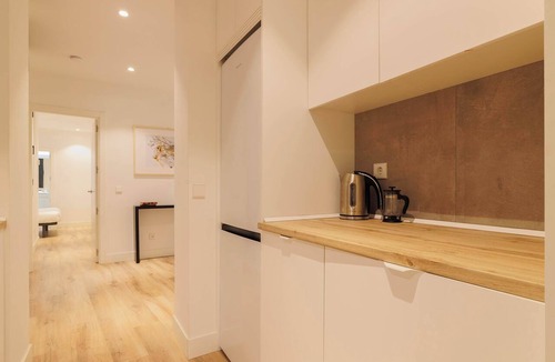 Palacio Apartment | w* | Luxury 2BR at Palacio Real