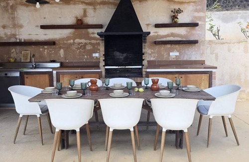 Sant Rafael de Sa Creu House | Walk To UNVRS and Amnesia - 4BR Finca