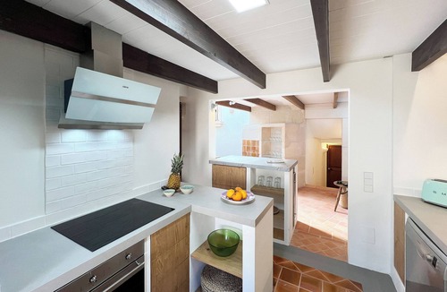 Arta House | Welcome to Casa Bellavista - urban domicile with a view of the countryside