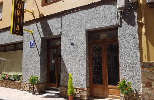 Luarca House | Welcoming double room with private bathroom