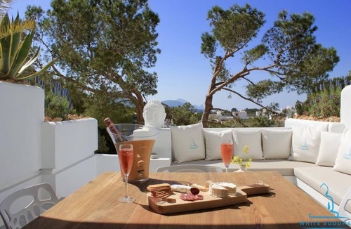 Sant Josep de sa Talaia Apartment | White Buddha - Cala Tarida