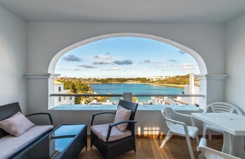 Arenal d'en Castell Apartment | White Sands 4.20