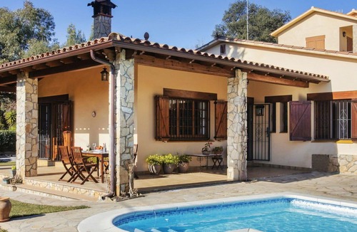 Can Carbonell House | Wonderful private villa for 7 guests with WIFI, private pool and parking
