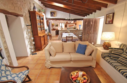 Biniaraix House | Wonderful villa with gorgeous pool and gardens in Fornalutx. Free wifi.