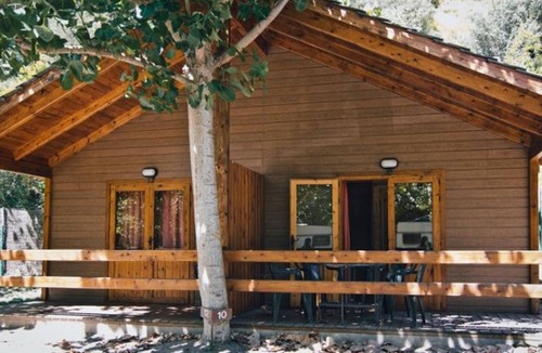 Montardit de Baix House | Wooden Bungalows with Porch and Pets Allowed