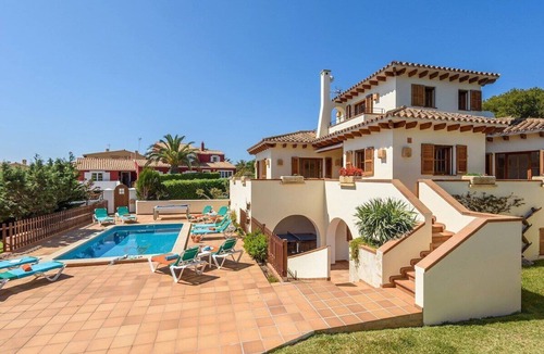 Son Xoriguer Villa | Xoric 5 bedroom villa, Cala'n Bosch