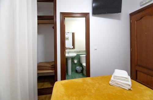 Arriondas Hostel | Yani's Hospedaje Pension 1 estrella