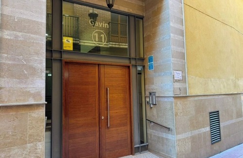 La Magdalena Apartment | Zentrum Cathedral. Next to Plaza del Pilar. Ideal for couples.