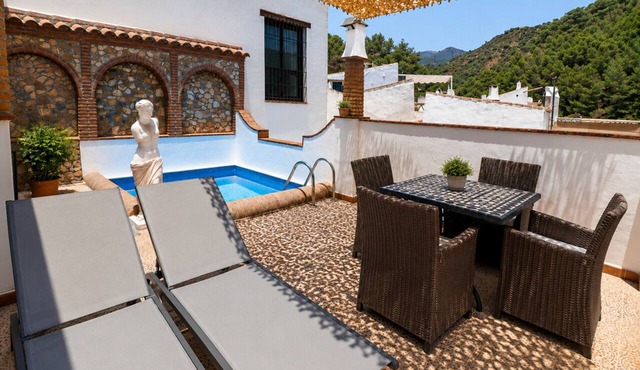 1095 Casa Nido del Buho