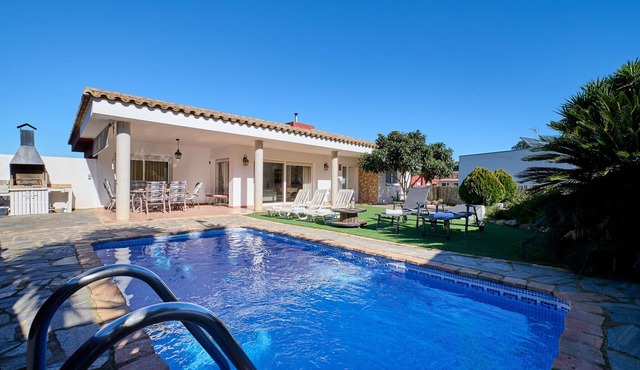 1Mel01 - House with private pool for 7 people near one of the most beautiful beaches in Begur