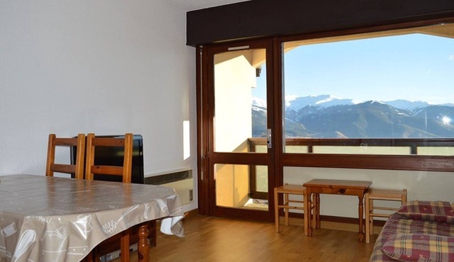 2-Room with Balcony in Font-Romeu