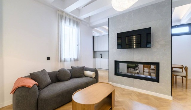 2BR 2BA | Almagro Residence | Quiet Luxury Stay