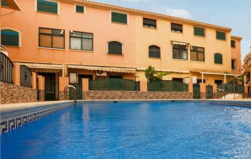 3 Bedroom Stunning Apartment In Los Alcázares