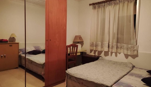 30-1- Комната в квартире для 1 до 2 человек, Alicante