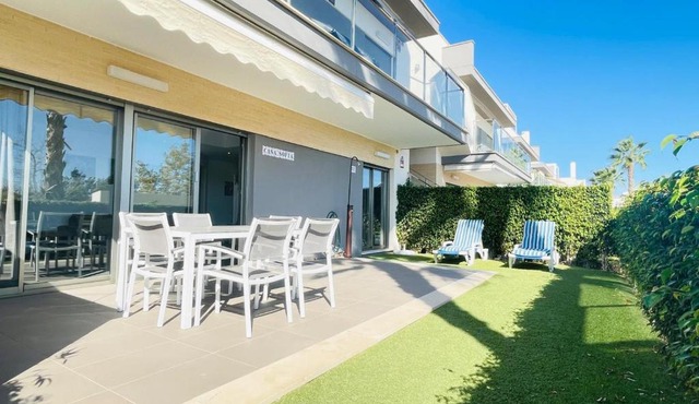 3077 Residencia AZAHAR GARDEN