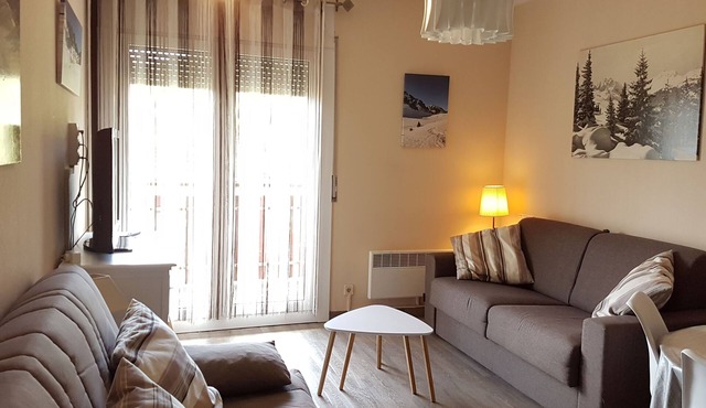 38 CHAMOIS-Apt-1 hab -balco -10 m piste-Pas de la Casa-007717