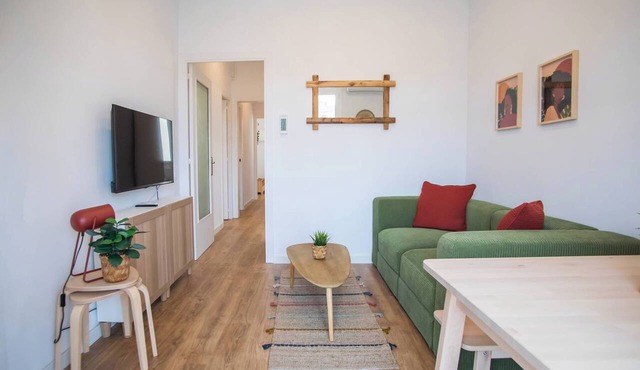 52par1012 - Magnific 3br Apartment in Paralel